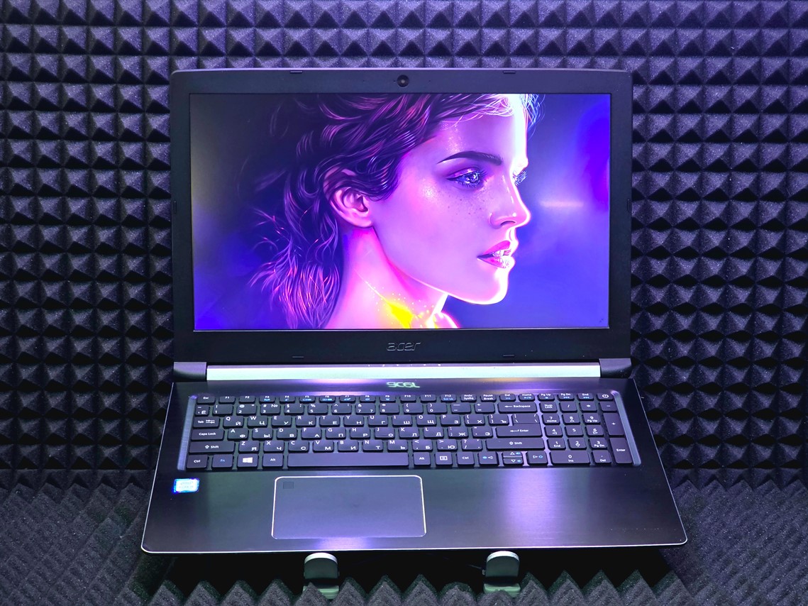 Ноутбук Acer Aspire A715-71G N17C2