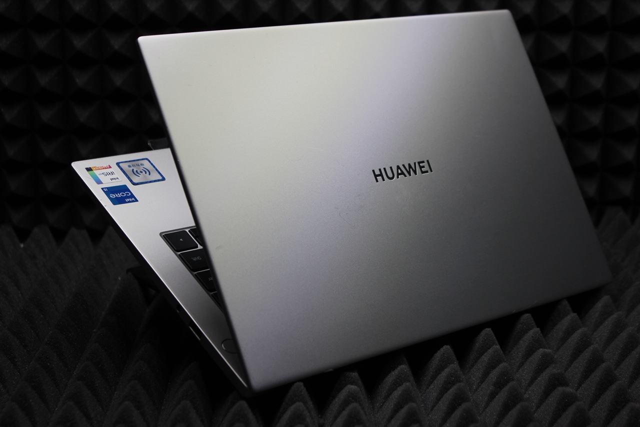Ноутбук Huawei NbD-WFH9