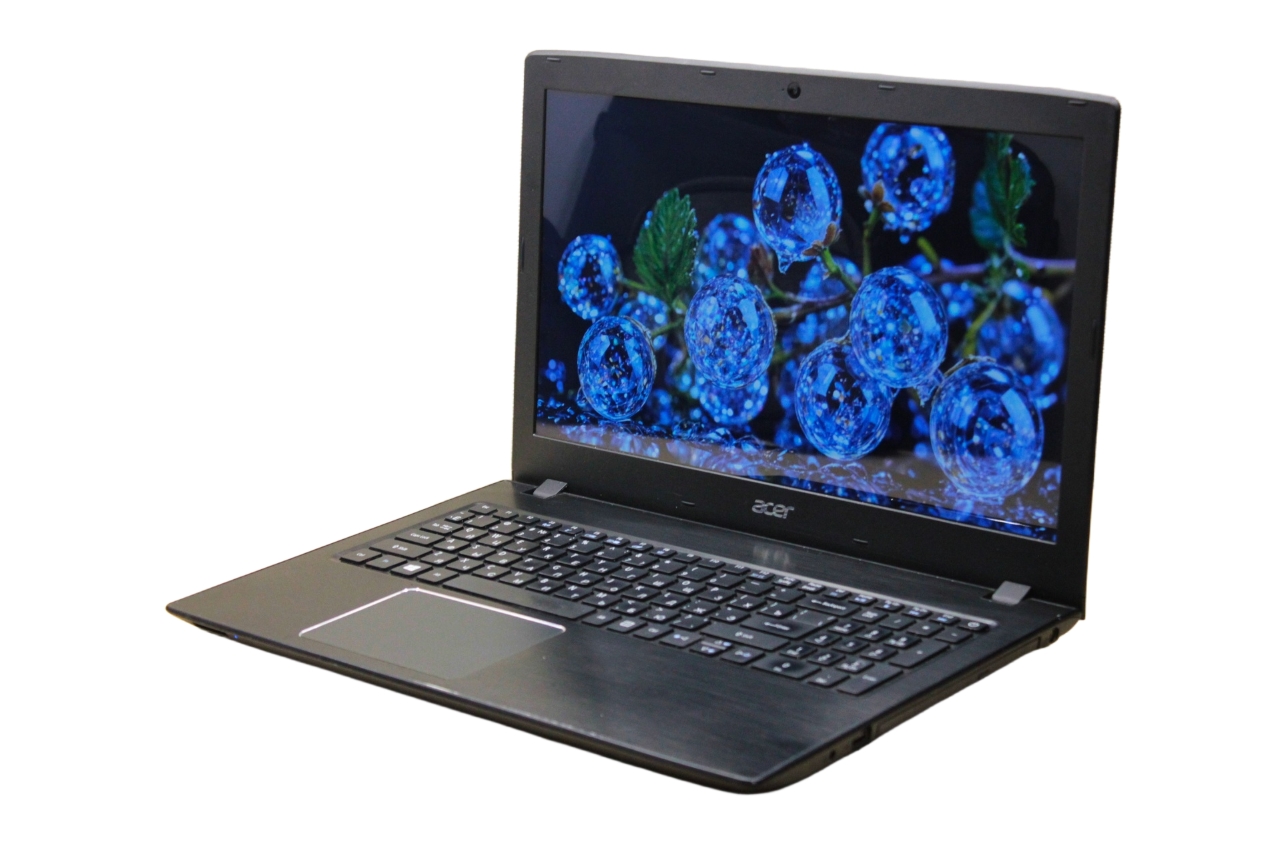 Ноутбук Acer E5-576G-55VL