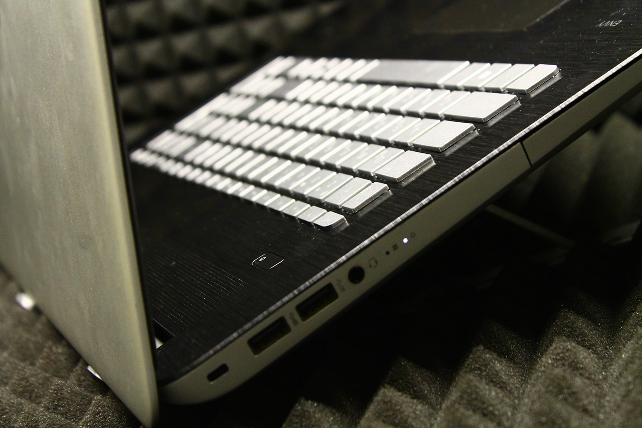 Ноутбук HP ENVY 17-n005ur N2H64EA
