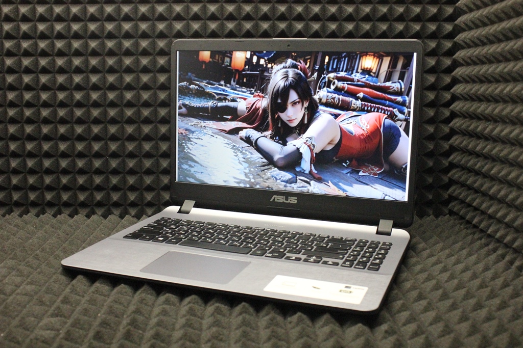 Ноутбук Asus F507UF-EJ229T