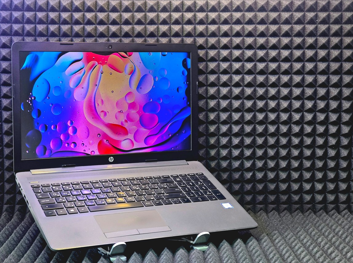 Ноутбук HP 250 G71