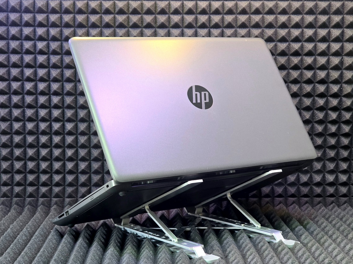 Ноутбук HP 250 G71