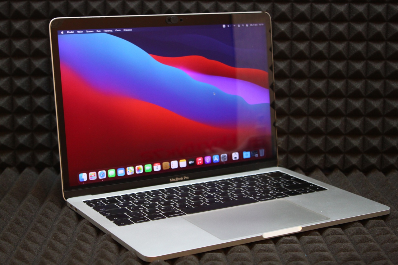 Ноутбук Apple MacBook pro 13 2017 Retina