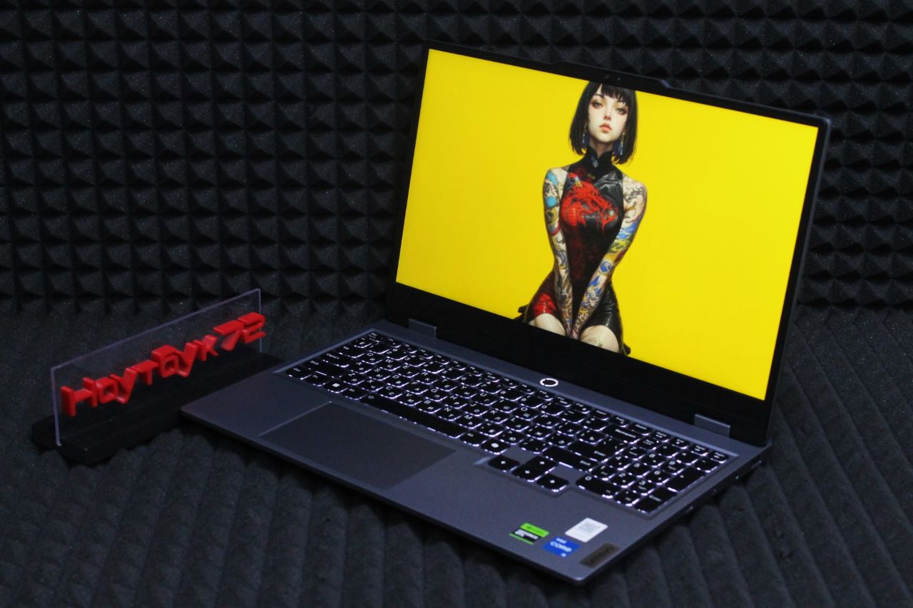 Ноутбук Lenovo LOQ 15IAX9 83GS005NRK