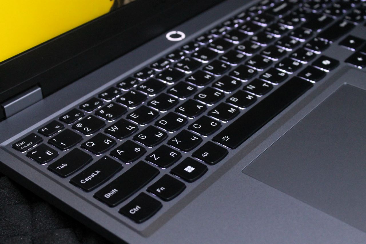 Ноутбук Lenovo LOQ 15IAX9 83GS005NRK