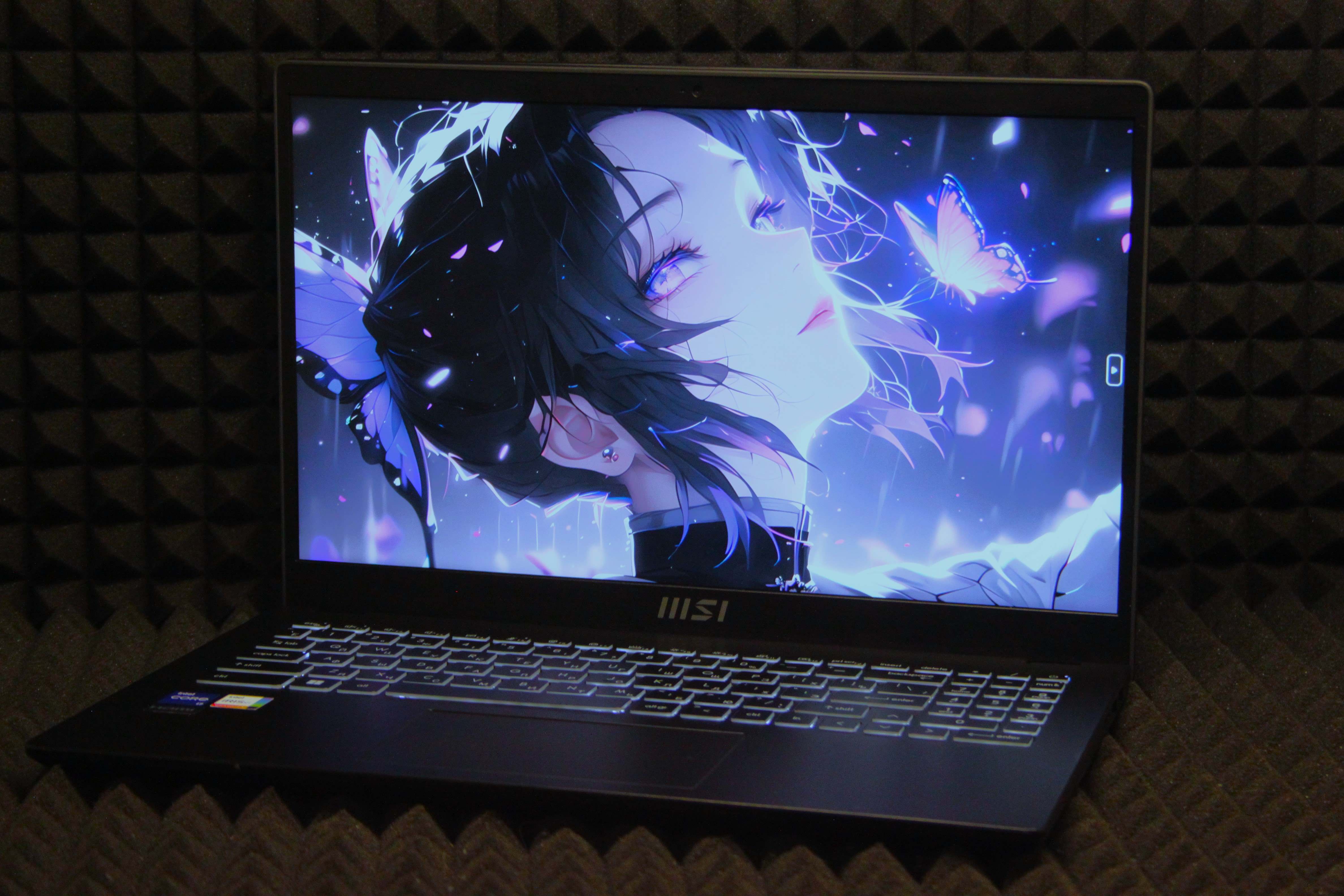 Ноутбук MSI Modern 15 B12M-208RU-BB71255U
