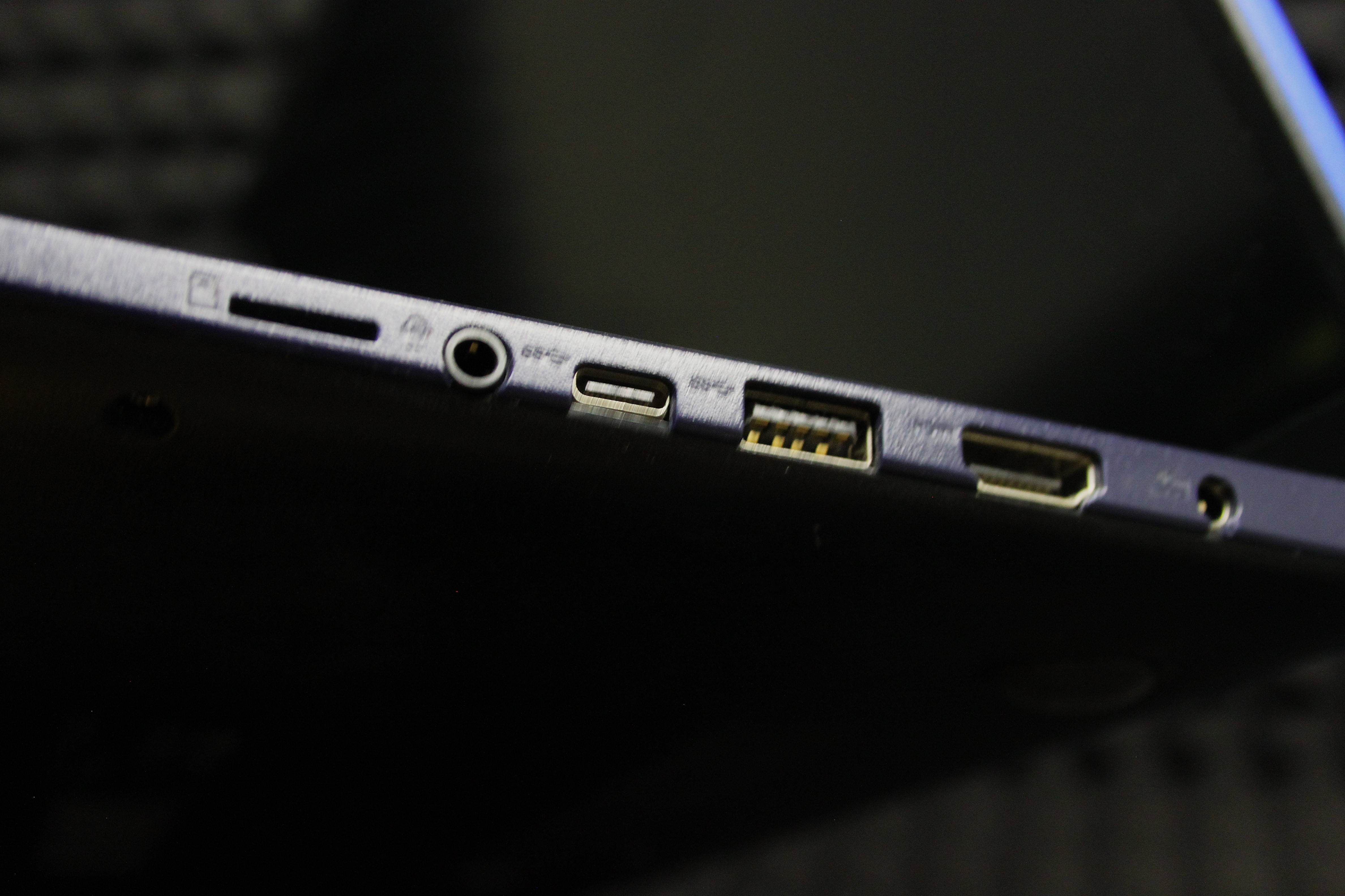 Ноутбук Asus Vivo Book F513E-BQ077T