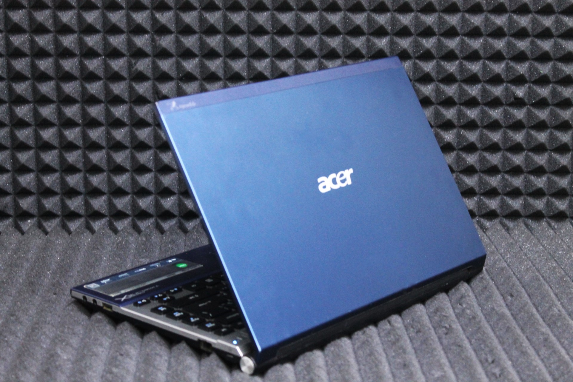 Ноутбук Acer Aspire 3830T