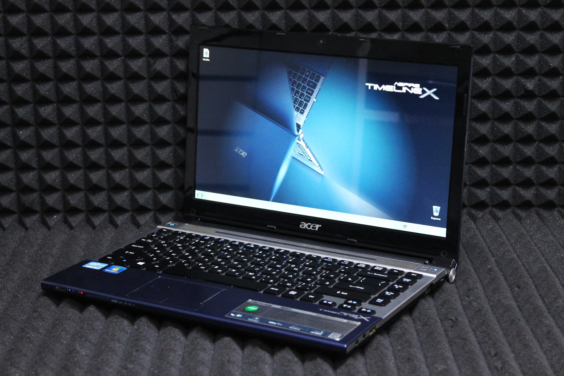 Ноутбук Acer Aspire 3830T