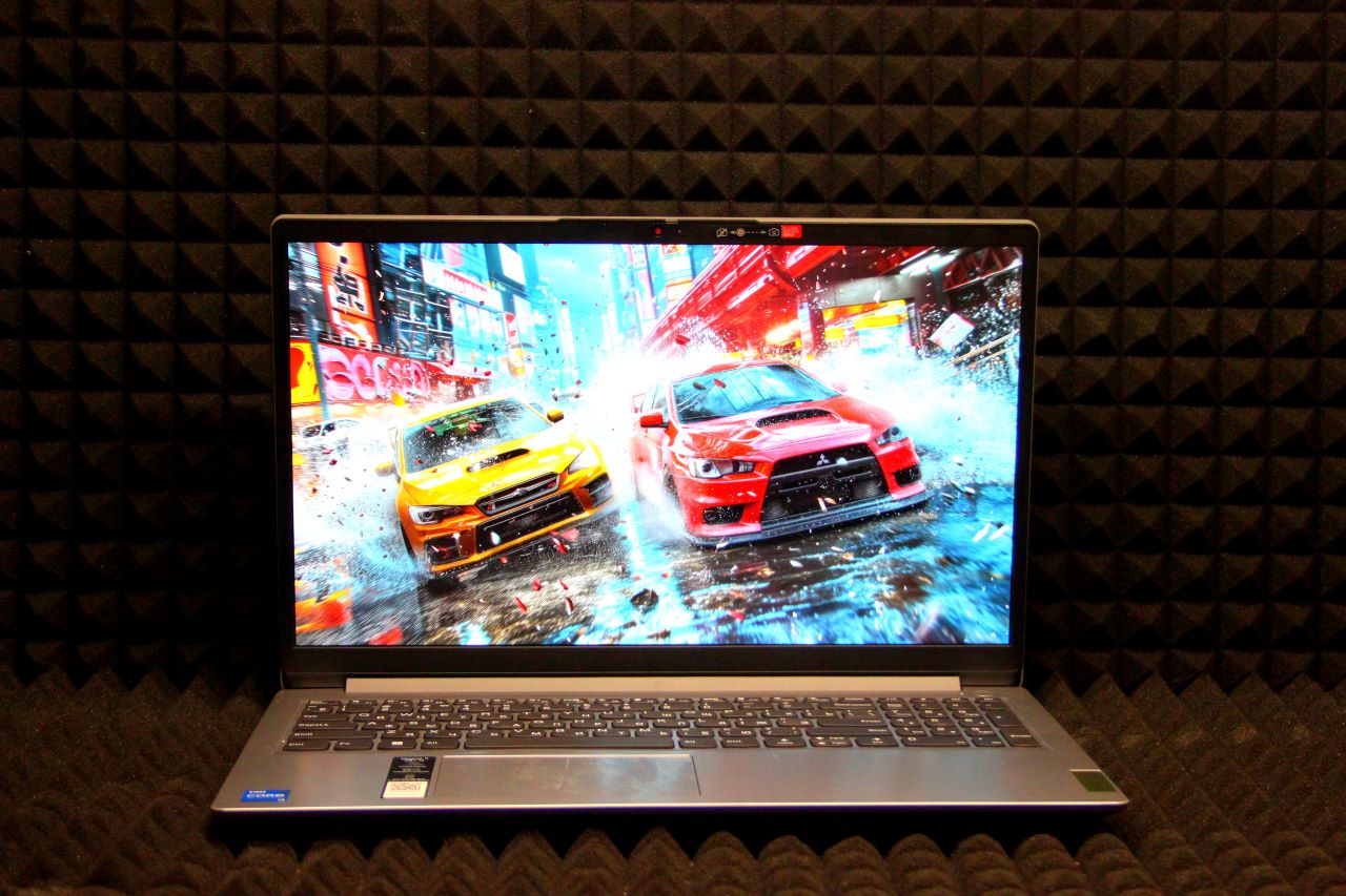 Ноутбук Lenovo IdeaPad 1 15|AU7