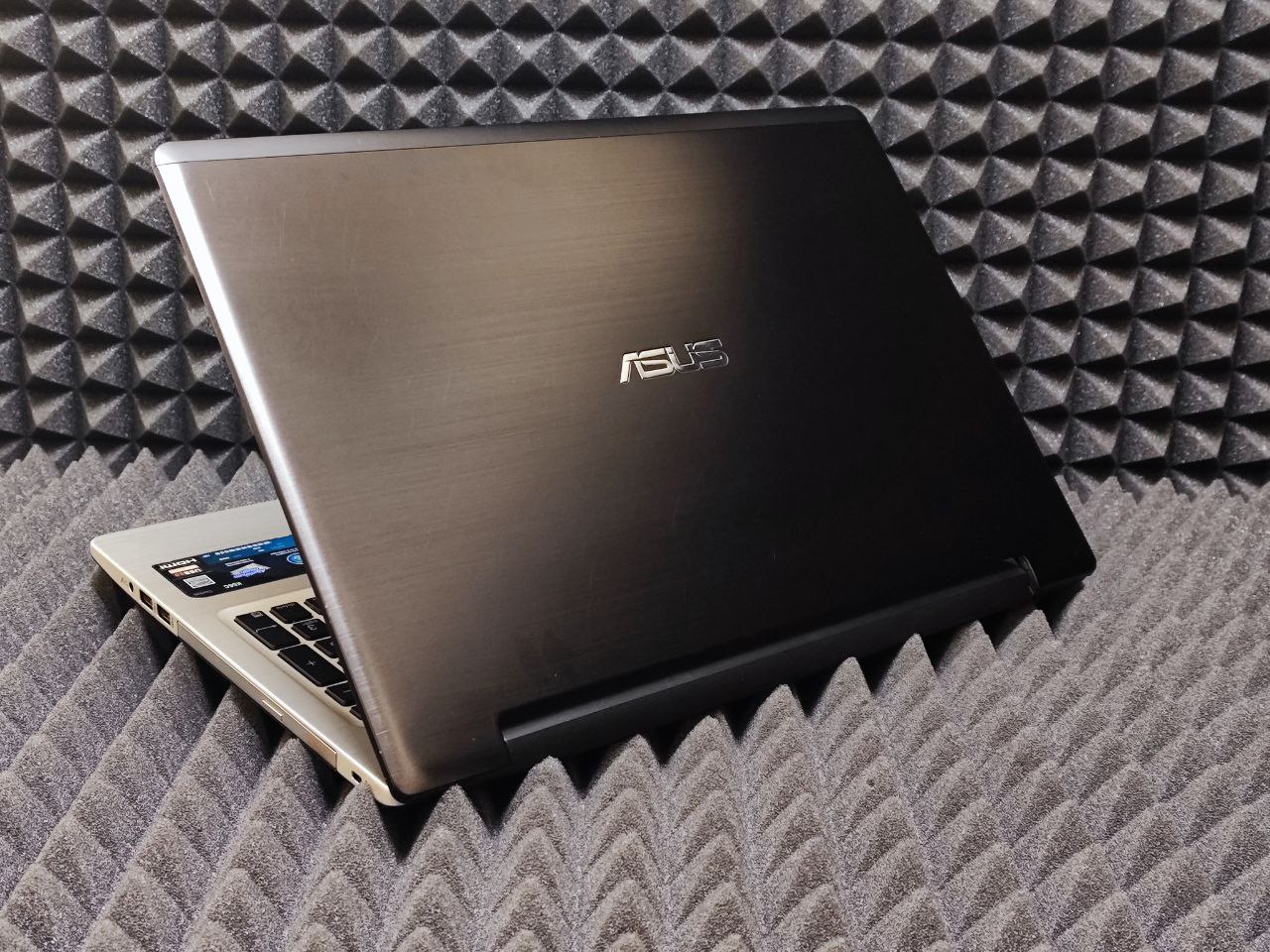 Ноутбук Asus K56CB-XO030H