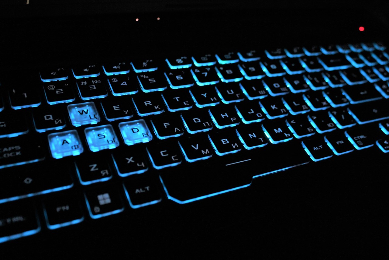 Ноутбук ASUS TUF Gaming A17 FA706NFR-HX017