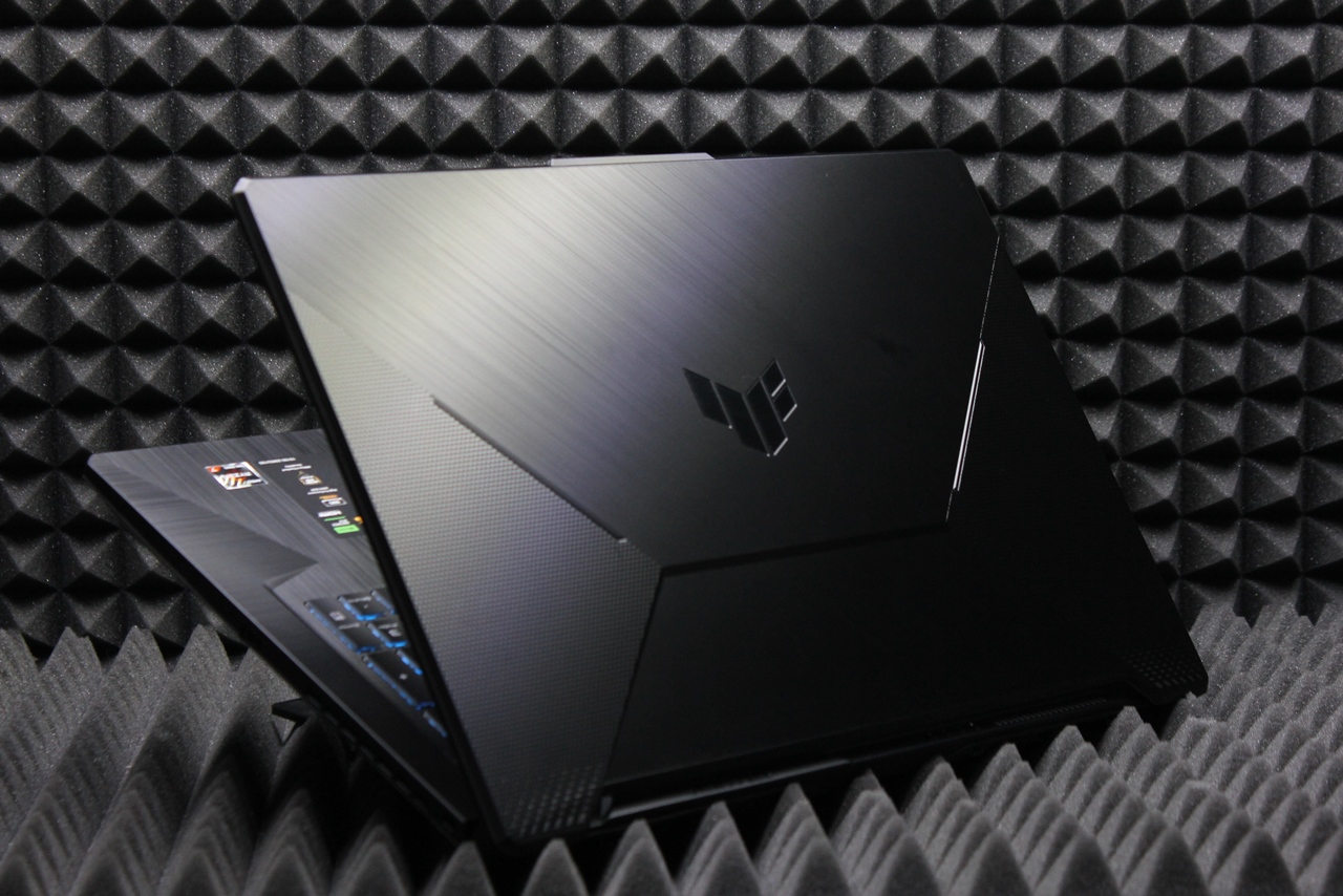 Ноутбук ASUS TUF Gaming A17 FA706NFR-HX017