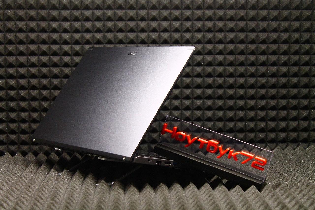 Ноутбук Acer Aspire 5 A515-57-555M