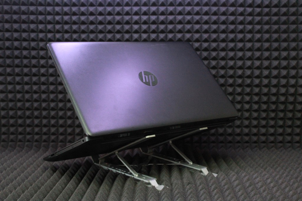 Ноутбук HP 17-by1032ur