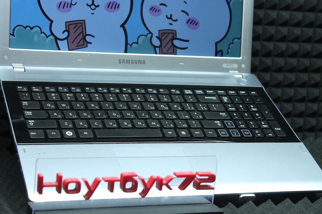 Ноутбук Samsung NP-RV520-S0HRU