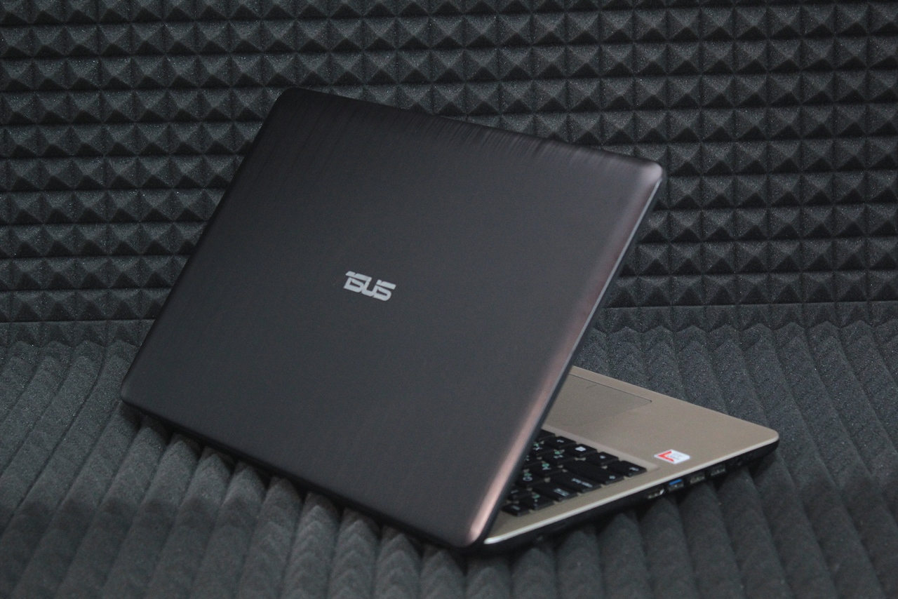 Ноутбук Asus R540BA-GQ181T (z)