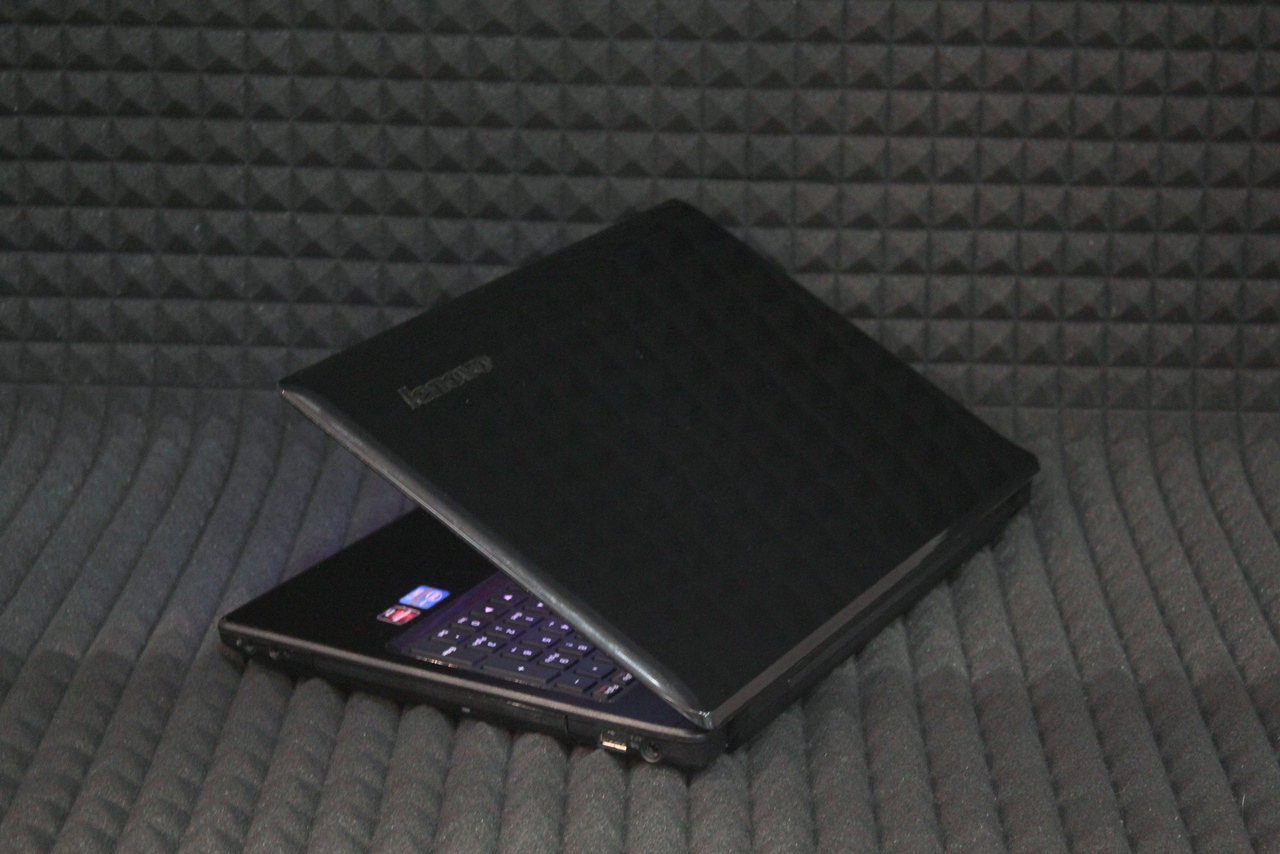 Ноутбук Lenovo G570CB02031115