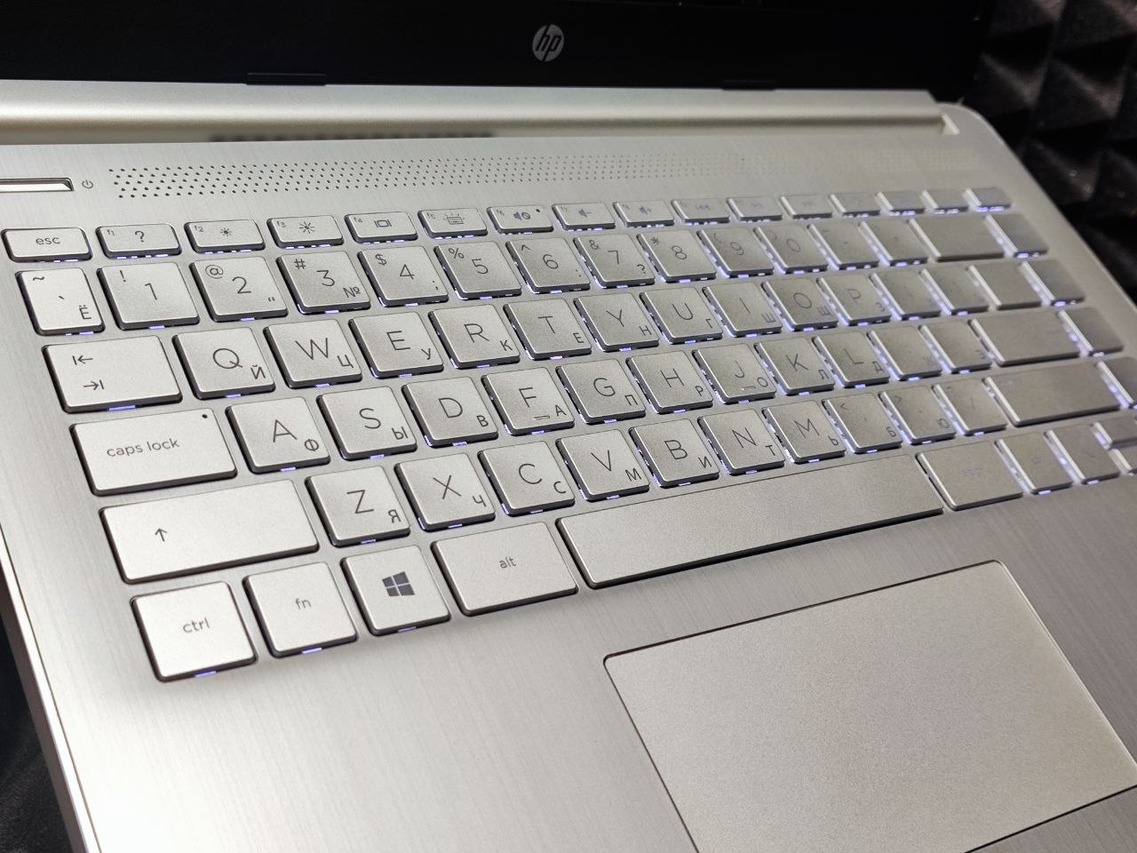 Ноутбук HP 14s-dq2014ur