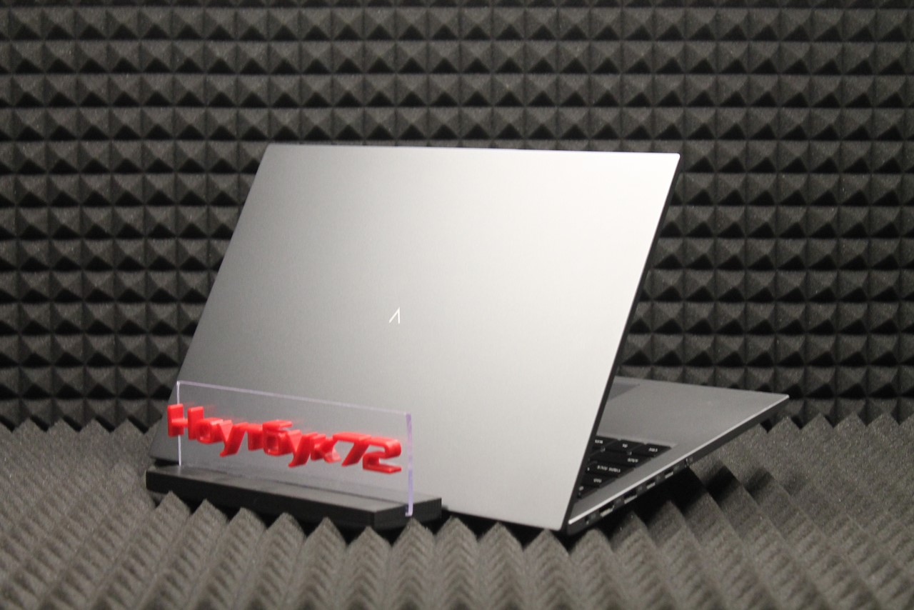 Ноутбук Digma Pro Fortis M DN15R5-8DXW02