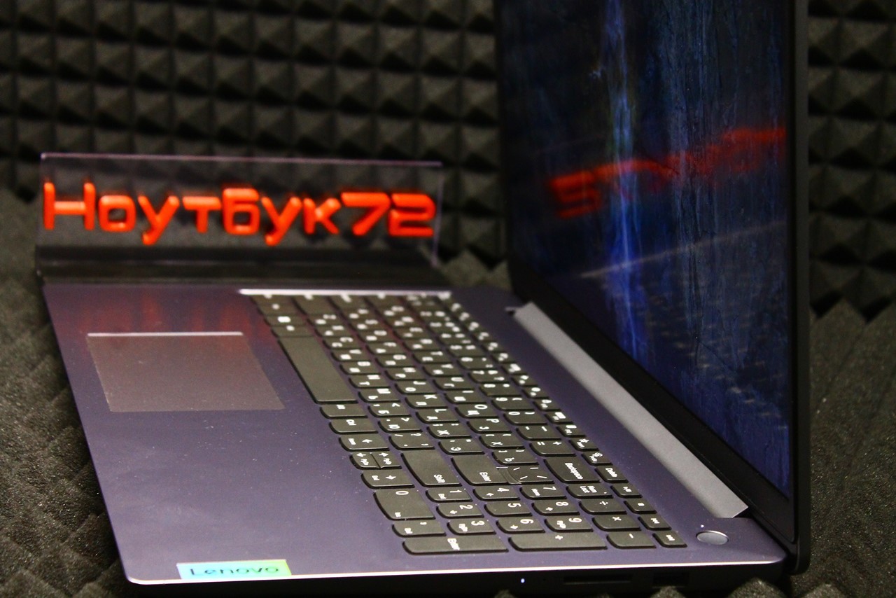 Ноутбук Lenovo IdeaPad 3 15AIU7 (82RK00WRK)
