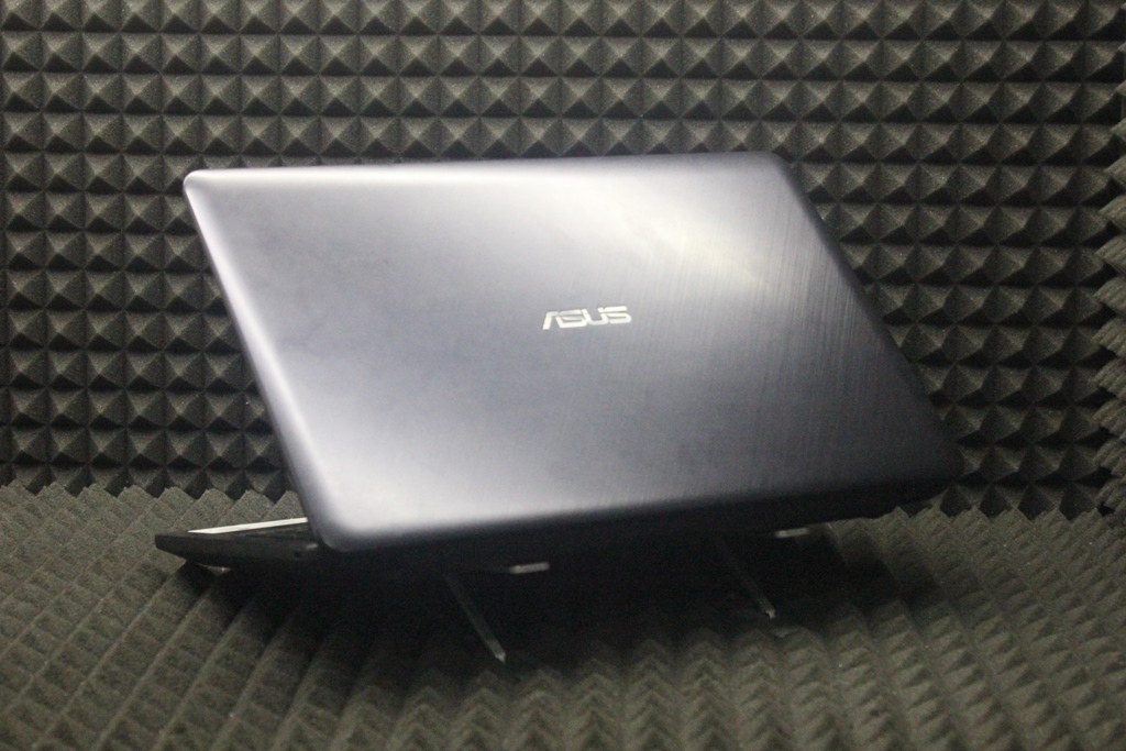 Ноутбук Asus X543UB-DM838T (1)