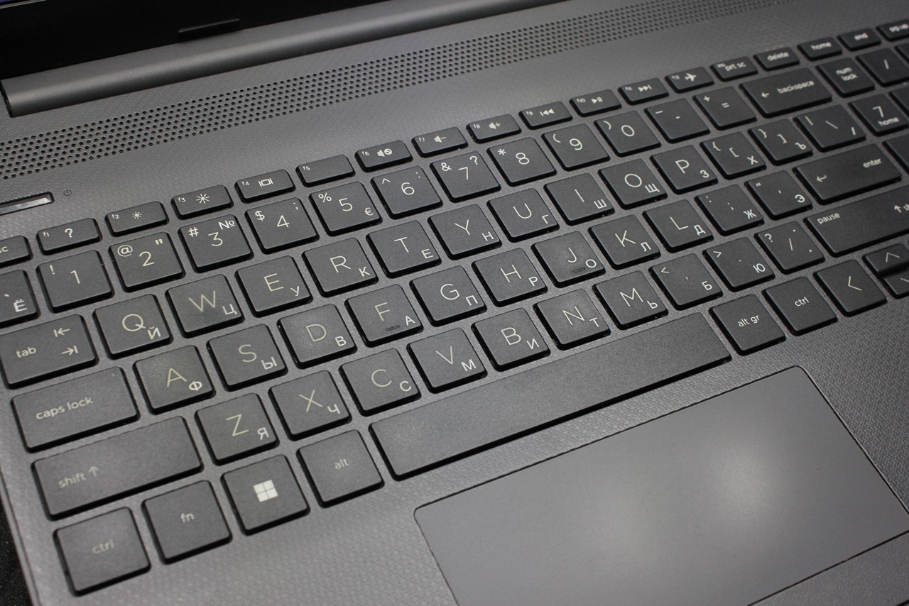 Ноутбук HP 15-DW3682NIA