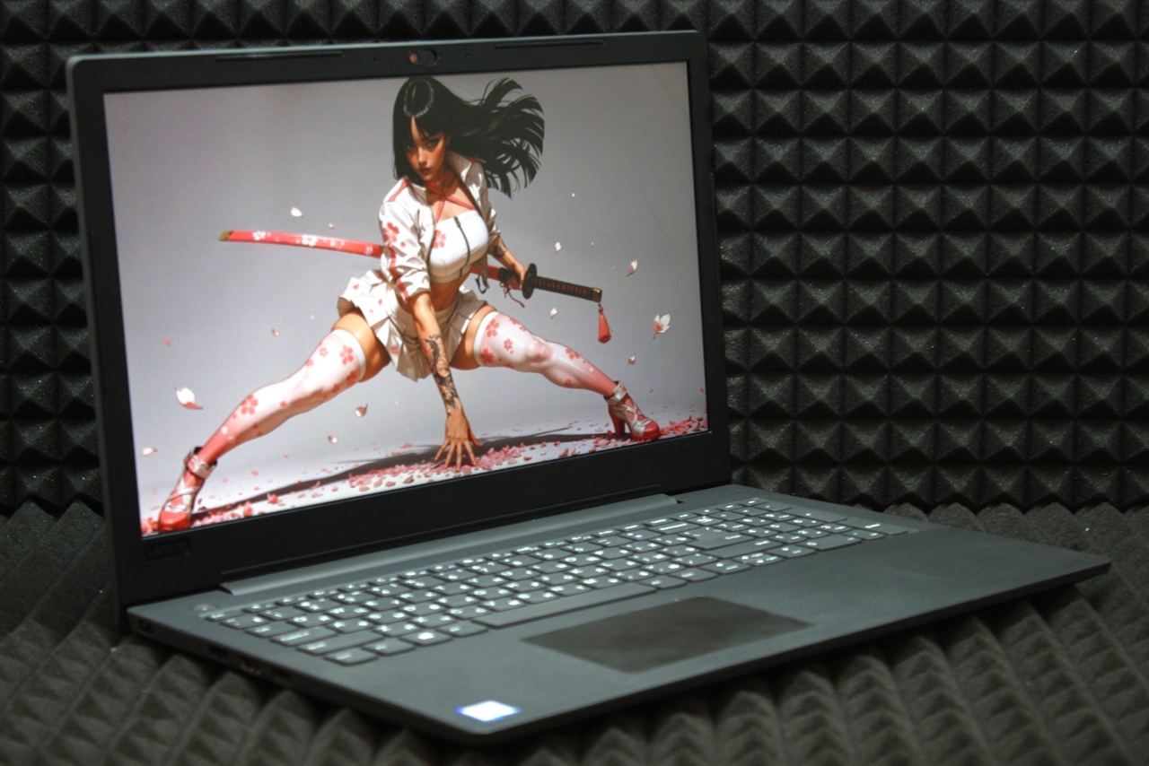 Ноутбук Lenovo V130-15IKB 81HN0103RU