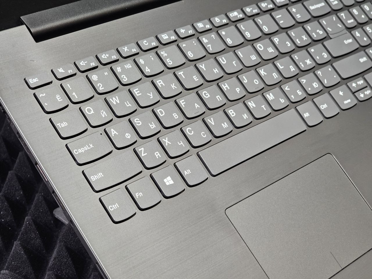 Ноутбук Lenovo 320-15AST (80XV001SRK)