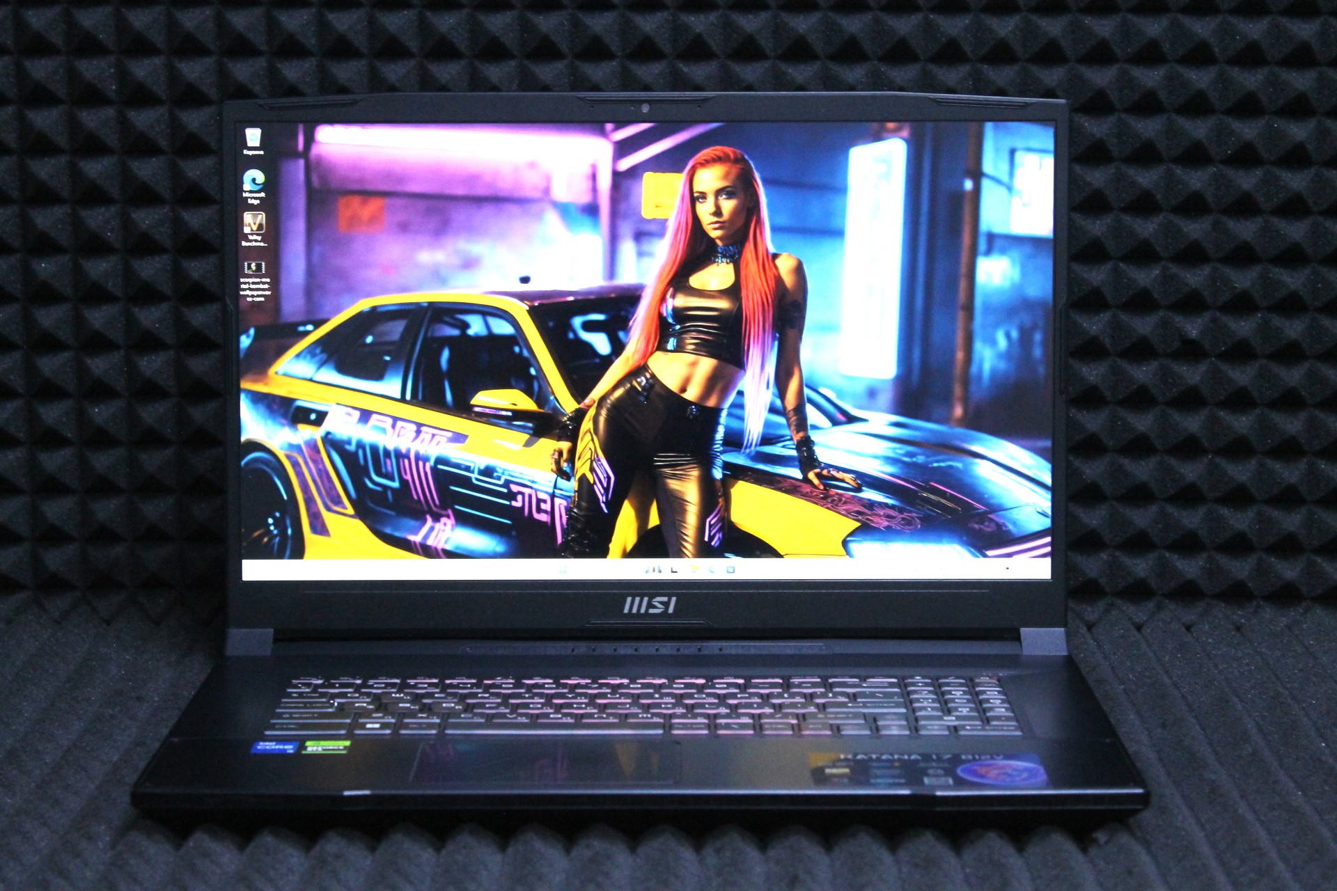 Ноутбук MSI Katana 17 B12VFK-463XRU1