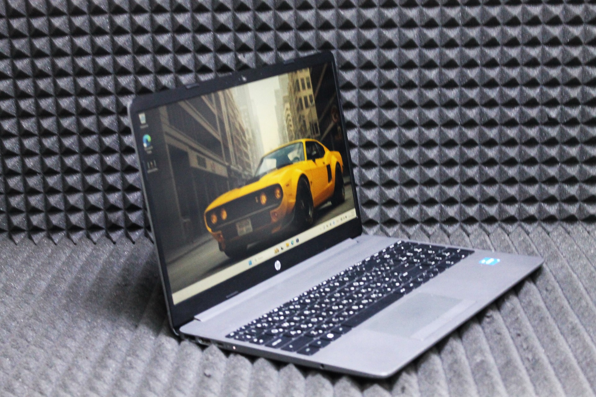 Ноутбук HP 250 G8