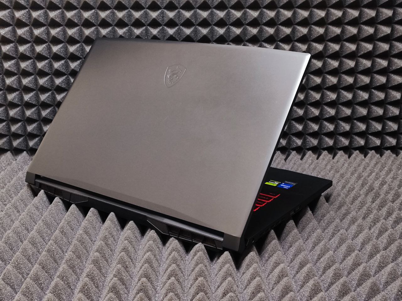 Ноутбук MSI GF76 Katana 11UCX-892XRU