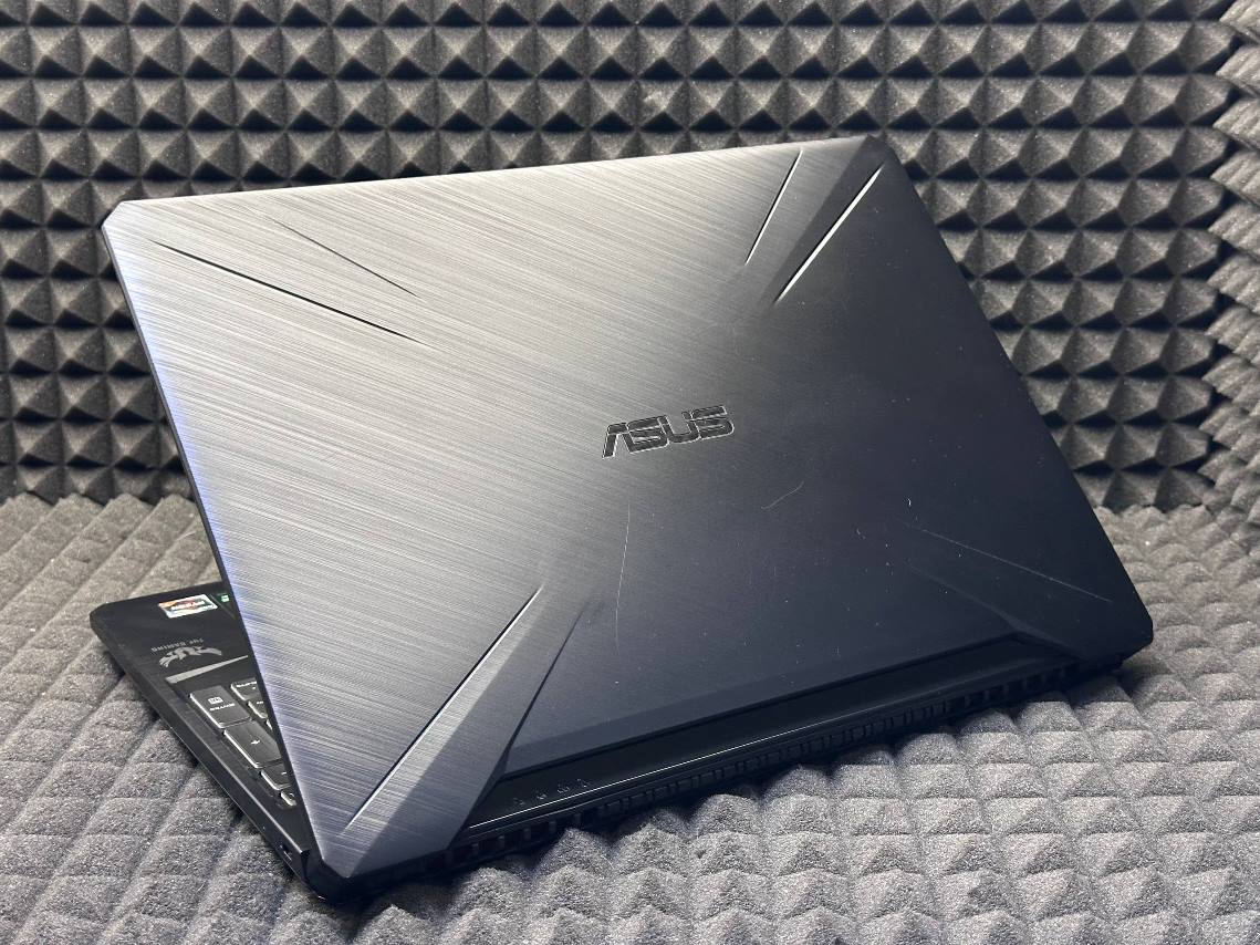 Ноутбук Asus Tuf Gaming FX505DT-HN679T