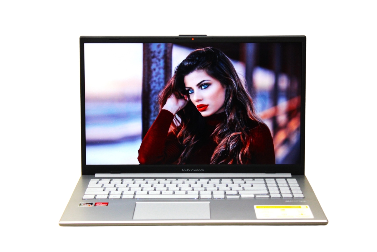 Ноутбук ультрабук ASUS E1504FA-BQ842