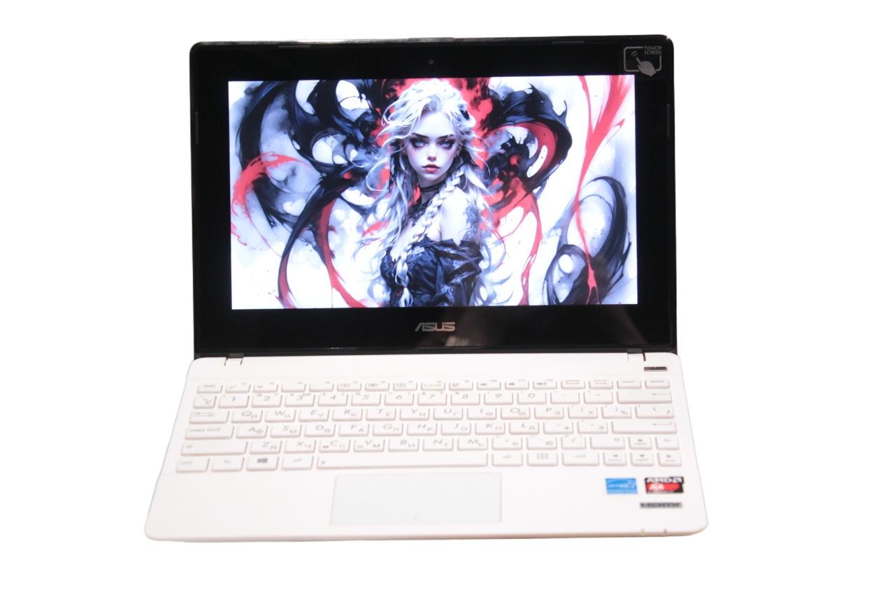 Нетбук Asus X102BA-DF024H