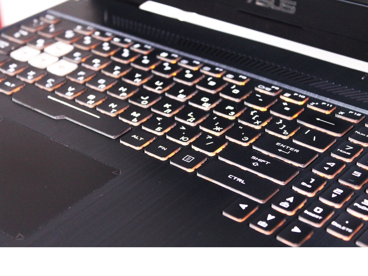 Asus Tuf Gaming 15 FX05GT9300-0D8AXYA4X10