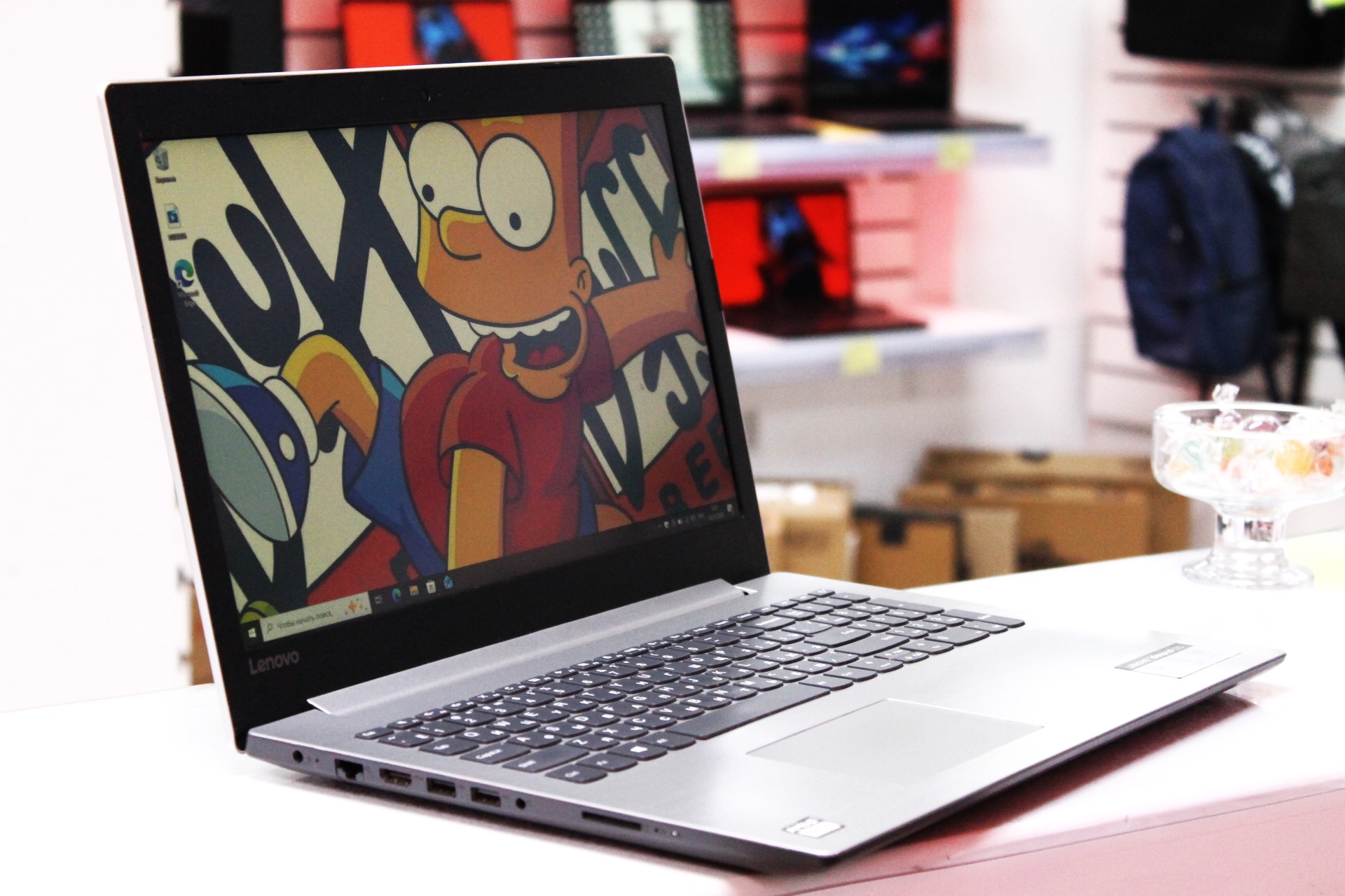 Ноутбук Lenovo ideaPad 330-10AST (8UCN13WW)