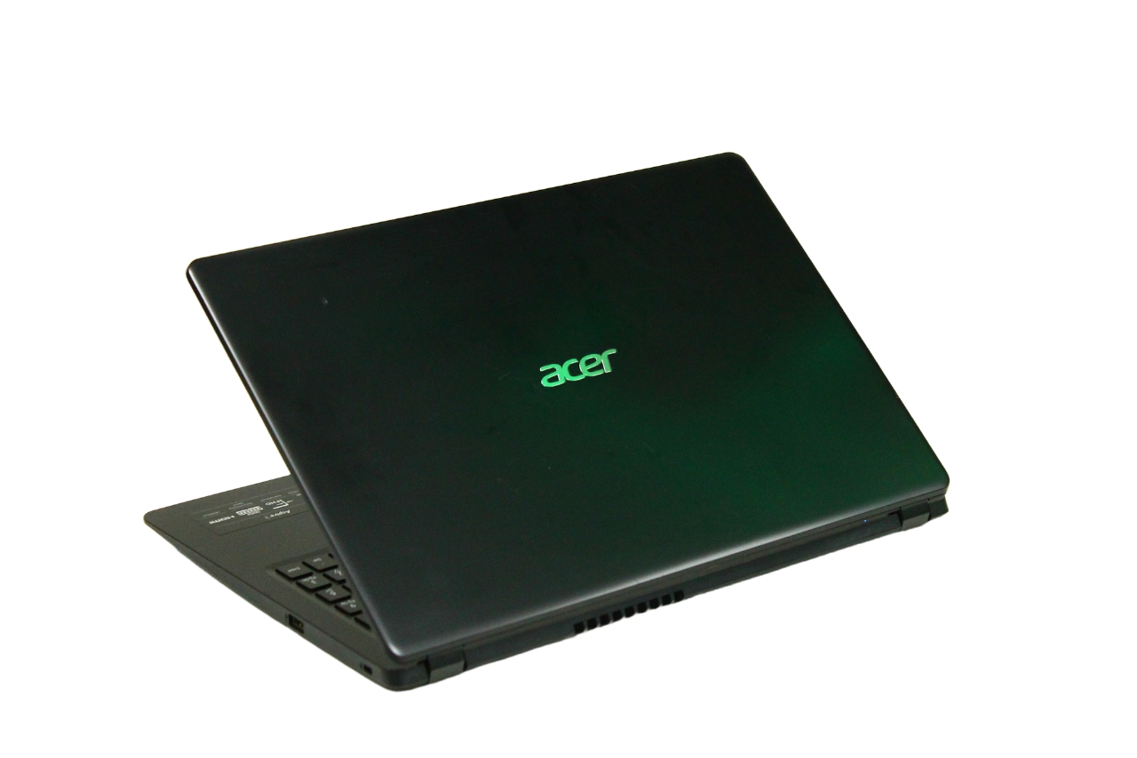 Ноутбук Acer Aspire 3/ i3-1005G1 / 8/ 512