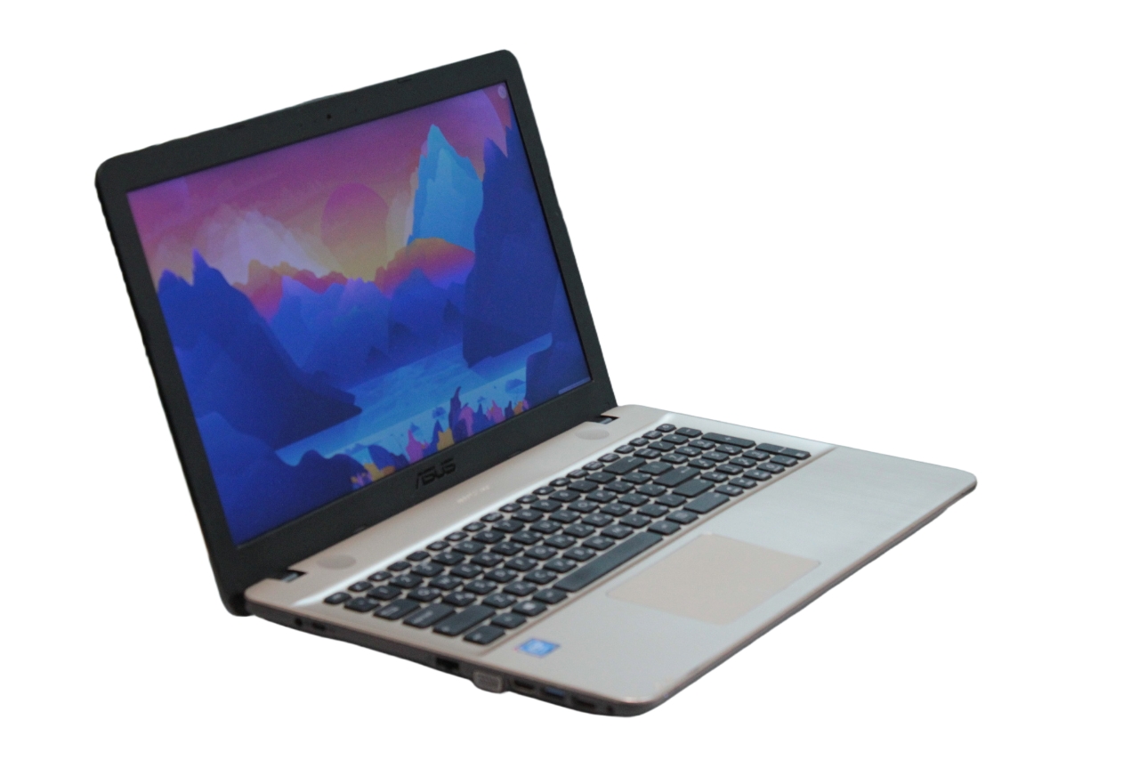 Ноутбук Asus X541SA-XO055T