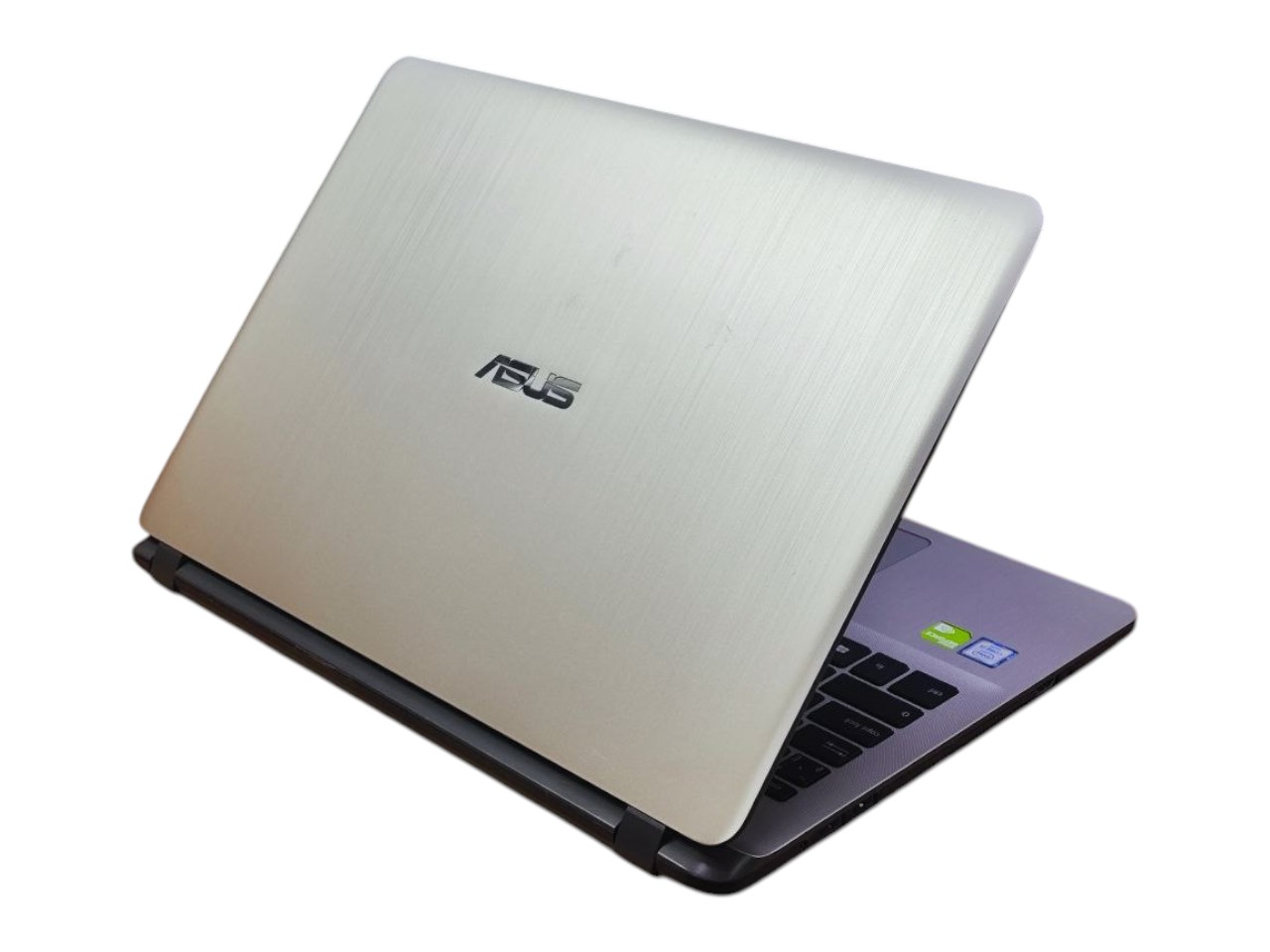 Ноутбук ASUS i3-6006U MX110 8GB SSD+HDD