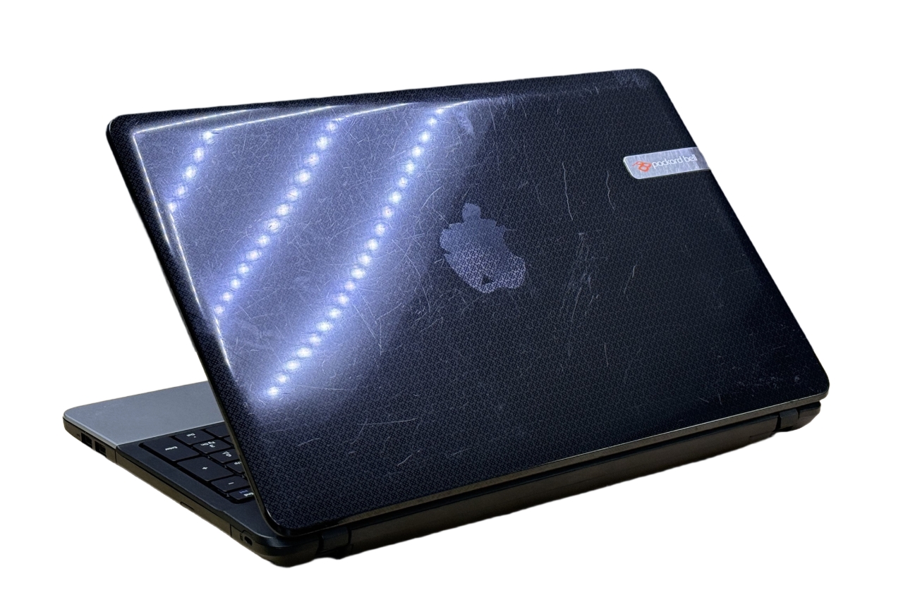Ноутбук Packard Bell Ente11HC