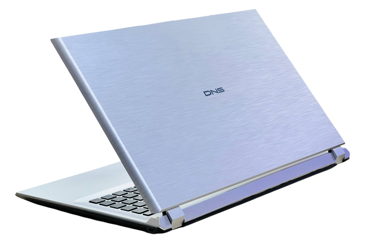 Ноутбук DNS 54R-NH5KB2-2404 XF