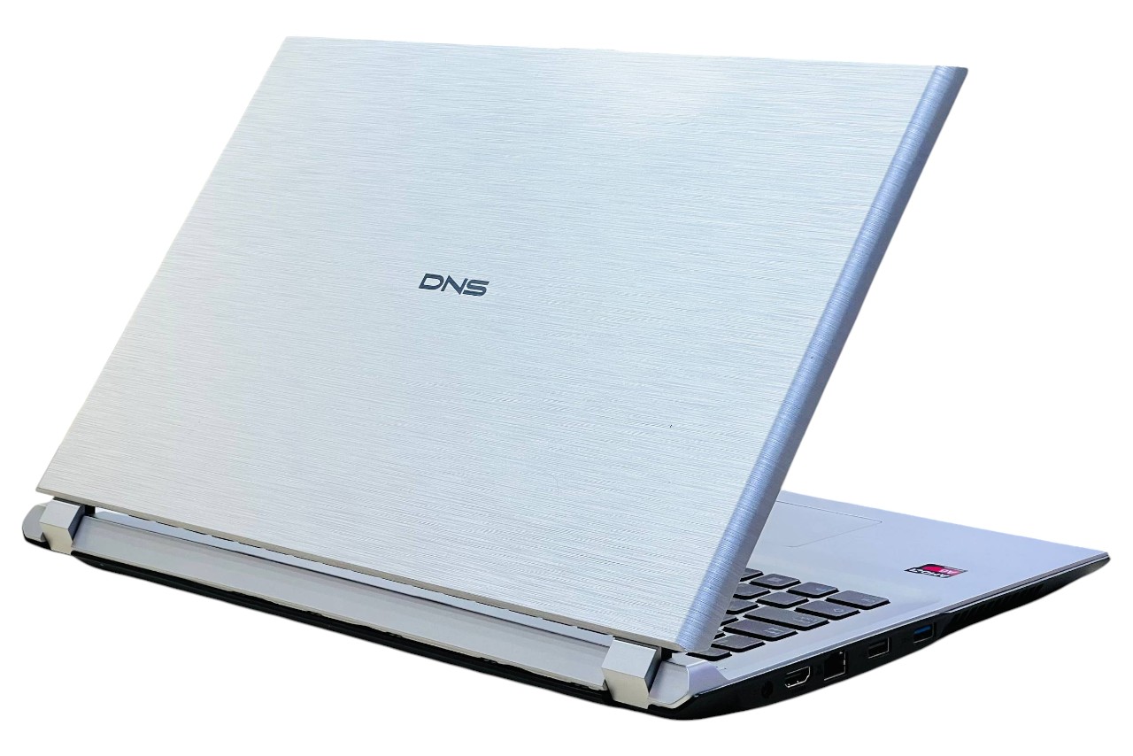 Ноутбук DNS 54R-NH5KB2-2404 XF