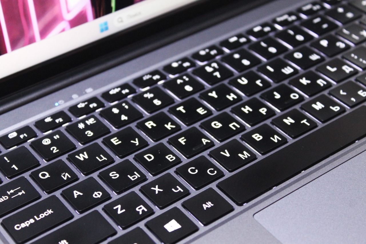 CHUWI CoreBook 14/i5-1035G4/8/512