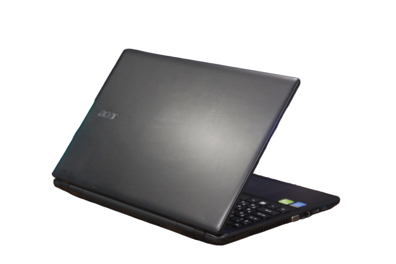 Acer Aspire 15 E5-571G-37BH