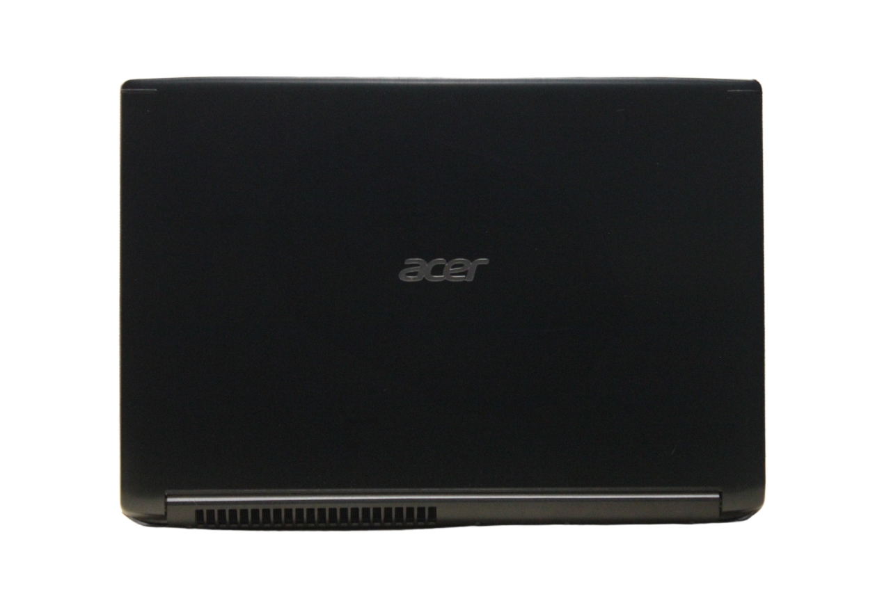 Acer A715-72G-574V
