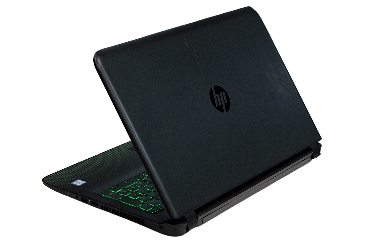 HP Pavilion Gaming 15-ak000ur (N7J88EA)