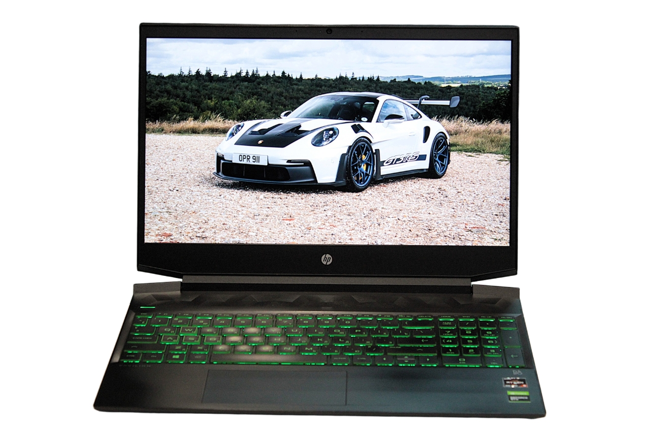 HP Pavilion 15-ec1033ur