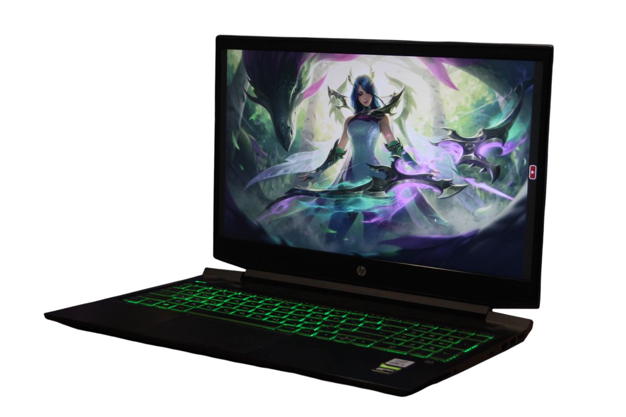 Ноутбук HP Pavilion Gaming 16-a0055ur